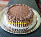 Čokoládovo-višňová torta