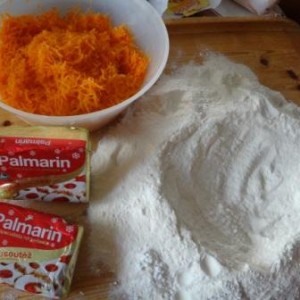 Na dosku nachystáme všetky suroviny.
