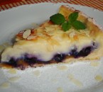 Fantastický broskyňovo-čučoriedkový koláč